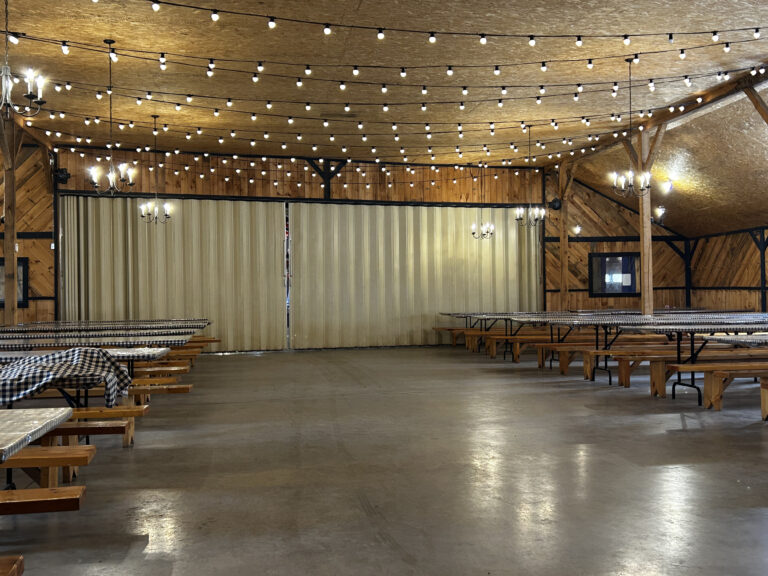 La Cabane de St-Esprit, présentation de l'une des salles.